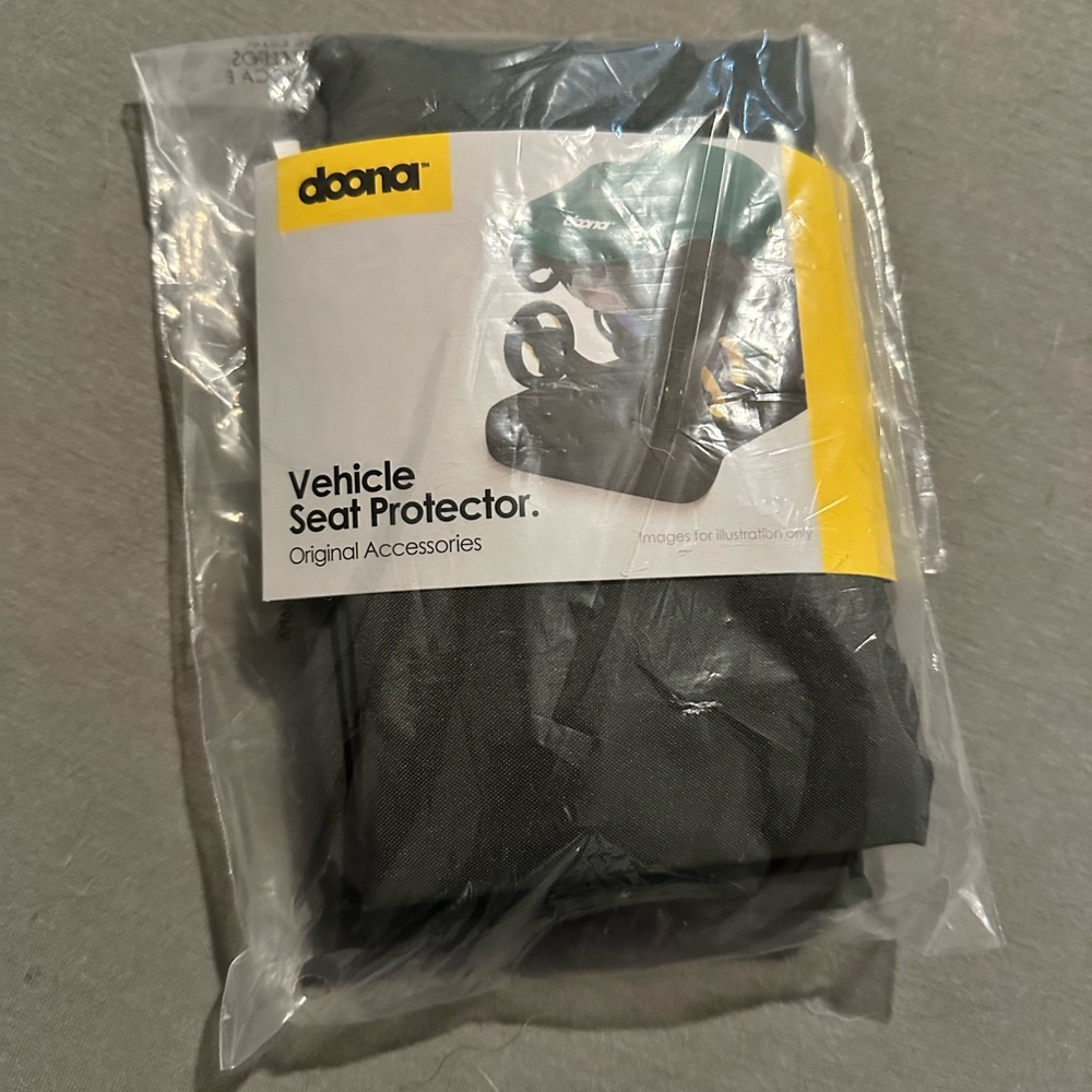 Vehicle seat protector